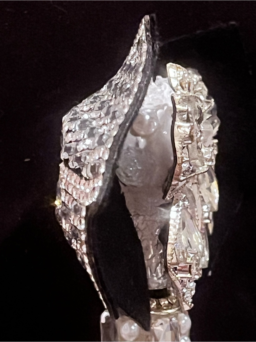 Crystal Bow Pen with Beaded Accent - Silver - Picture 9 of 11